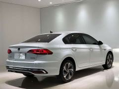 Volkswagen Bora 200TSI DSG Smart Travel PRO - ფოტო 6