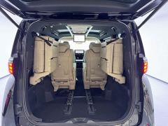 Toyota Alphard Hybrid 2.5L Premium Edition - ფოტო 11