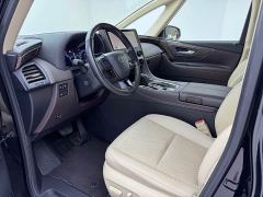 Toyota Alphard Hybrid 2.5L Premium Edition - ფოტო 4