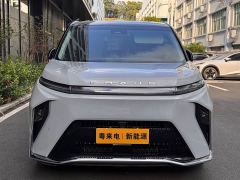 MAXUS 9 Super Hybrid Long Range Forest Edition 7-seater - ფოტო 2