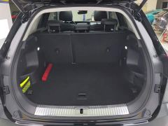 FAW Red Flag HS5 Facelift 2.0T Smart Connected Premium AWD - ფოტო 4