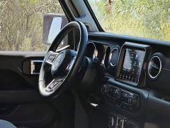 Jeep Wrangler Sahara - ფოტო 6