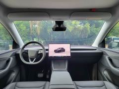 Tesla Model Y Long Range All-Wheel Drive - ფოტო 13