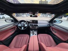 BMW 5 Series 530Li Premier M Sport Package - фото 11
