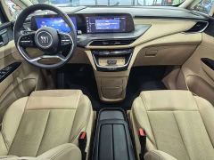 Buick GL8 New Energy Lusang Respect Edition - photo 10