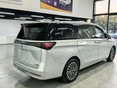 Buick GL8 New Energy Lusang Respect Edition - photo 5