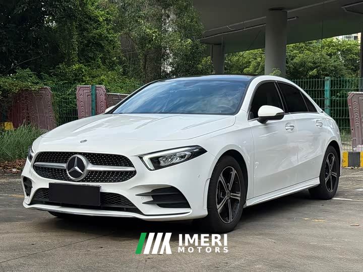 Mercedes-Benz A-Class Facelift A 200 L Sport Sedan Fashion Edition - автомобиль из Китая