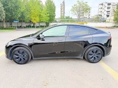 Tesla Model Y Rear-Wheel Drive - photo 4