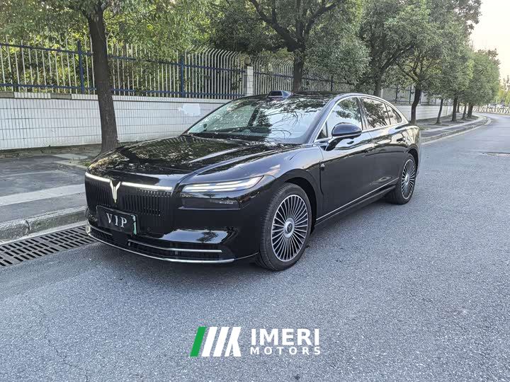 Voyah Lantu Zhaohui L Four-Wheel Drive Ultra - автомобиль из Китая