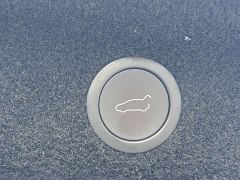 Tesla Model Y Facelift Long Range All-Wheel Drive - photo 12