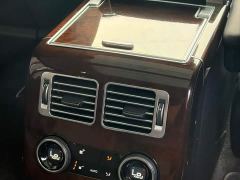 Land Rover Range Rover 3.0 L6 Heritage Extended Wheelbase Classic Edition - фото 8