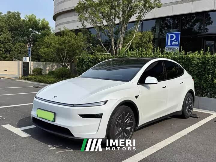 Tesla Model Y L Long Range All-Wheel Drive - ავტომობილი ჩინეთიდან
