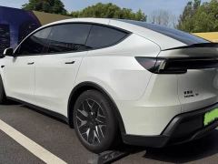 Tesla Model Y L Long Range All-Wheel Drive - ფოტო 4