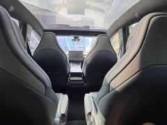 Tesla Model Y L Long Range All-Wheel Drive - ფოტო 5