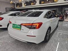 Honda Civic 240TURBO CVT Sport Edition - фото 6
