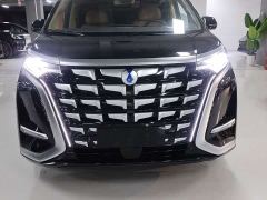 Denza D9 Gen 2 EV RWD Flash Charge Luxury Edition - ფოტო 2