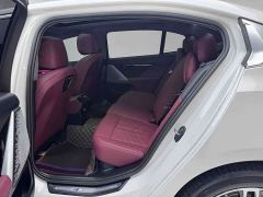BMW 5 Series 530Li Premier M Sport Package - ფოტო 10