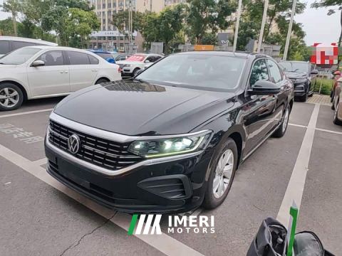 2022 Volkswagen Passat 280TSI Business Edition - автомобиль из Китая