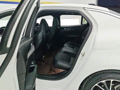Lynk & Co 03 1.5T DCT Pro - ფოტო 11