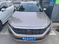 Volkswagen Passat 330TSI Luxury - фото 2