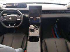 Changan Eado Blue Whale 1.5T 500Bar Luxury - фото 12