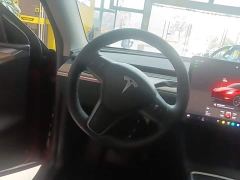 Tesla Model Y Long Range All-Wheel Drive - ფოტო 10