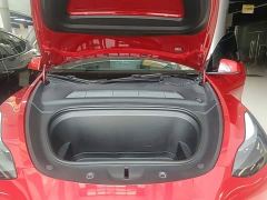 Tesla Model Y Long Range All-Wheel Drive - ფოტო 19