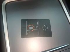 Tesla Model Y Long Range All-Wheel Drive - ფოტო 8