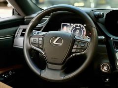 Lexus ES 200 Premium Edition - фото 10