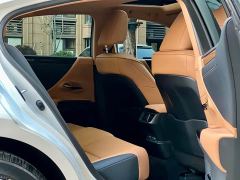 Lexus ES 200 Premium Edition - фото 14