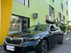 BMW 5 Series 525Li M Sport Package - фото 1