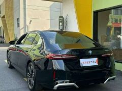 BMW 5 Series 525Li M Sport Package - фото 9