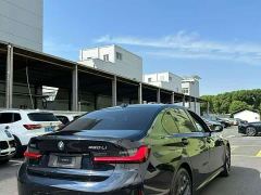 BMW 3 Series 330Li M Sport Night Edition Package - фото 9