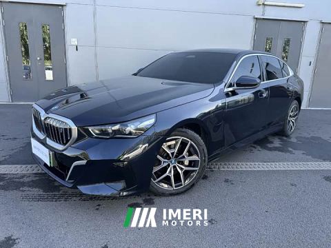 2026 BMW i5 eDrive 35L M Sport Package - ავტომობილი ჩინეთიდან