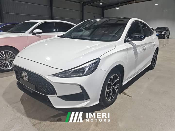 SAIC MG5 Facelift 1.8L DVVT CVT Youth Luxury Edition