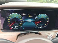Mercedes-Benz E-Class Facelift E 300 L Fashion - photo 8
