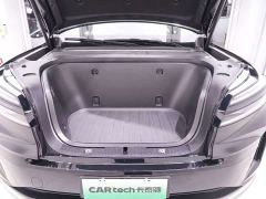 Nio Lerado L90 Max Six-Seater - ფოტო 15