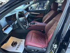 BMW i5 eDrive 35L M Sport Package - ფოტო 4