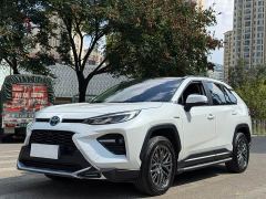 Toyota Wildland Hybrid 2.5L E-CVT FWD Luxury Plus - фото 1