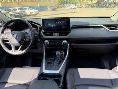 Toyota Wildland Hybrid 2.5L E-CVT FWD Luxury Plus - фото 15