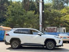 Toyota Wildland Hybrid 2.5L E-CVT FWD Luxury Plus - фото 4
