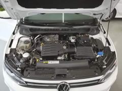 Volkswagen Polo Plus 1.5L Automatic Panoramic Comfort Edition - фото 19
