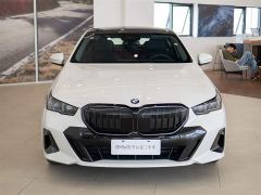 BMW 5 Series 530Li Luxury M Sport Package - фото 4