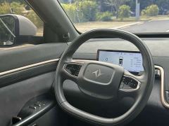 Dongfeng eπ008 210Max Extended Range 6-Seater - фото 19