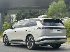 Dongfeng eπ008 210Max Extended Range 6-Seater - фото 5