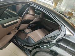 Lexus ES 200 Premium Edition - ფოტო 9