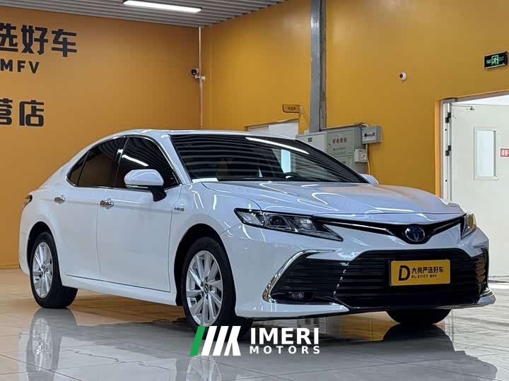 Toyota Camry Hybrid 2.5L HGVP Leading Edition