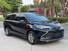 Toyota Sienna 2.5L Hybrid Comfort Edition - фото 3