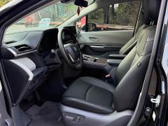 Toyota Sienna 2.5L Hybrid Comfort Edition - фото 4