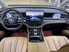 Denza D9 DM-i 980 AWD Luxury - ფოტო 11